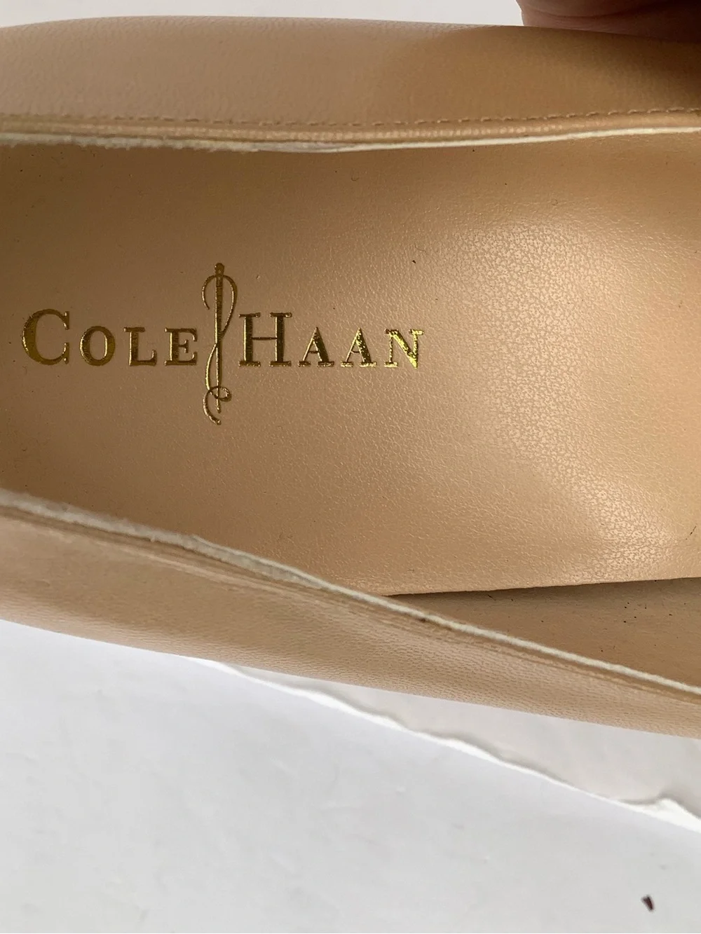 Cole Haan Beige Leather Stacked Heel Women’s Pumps Sz 10B Business Quiet Luxury